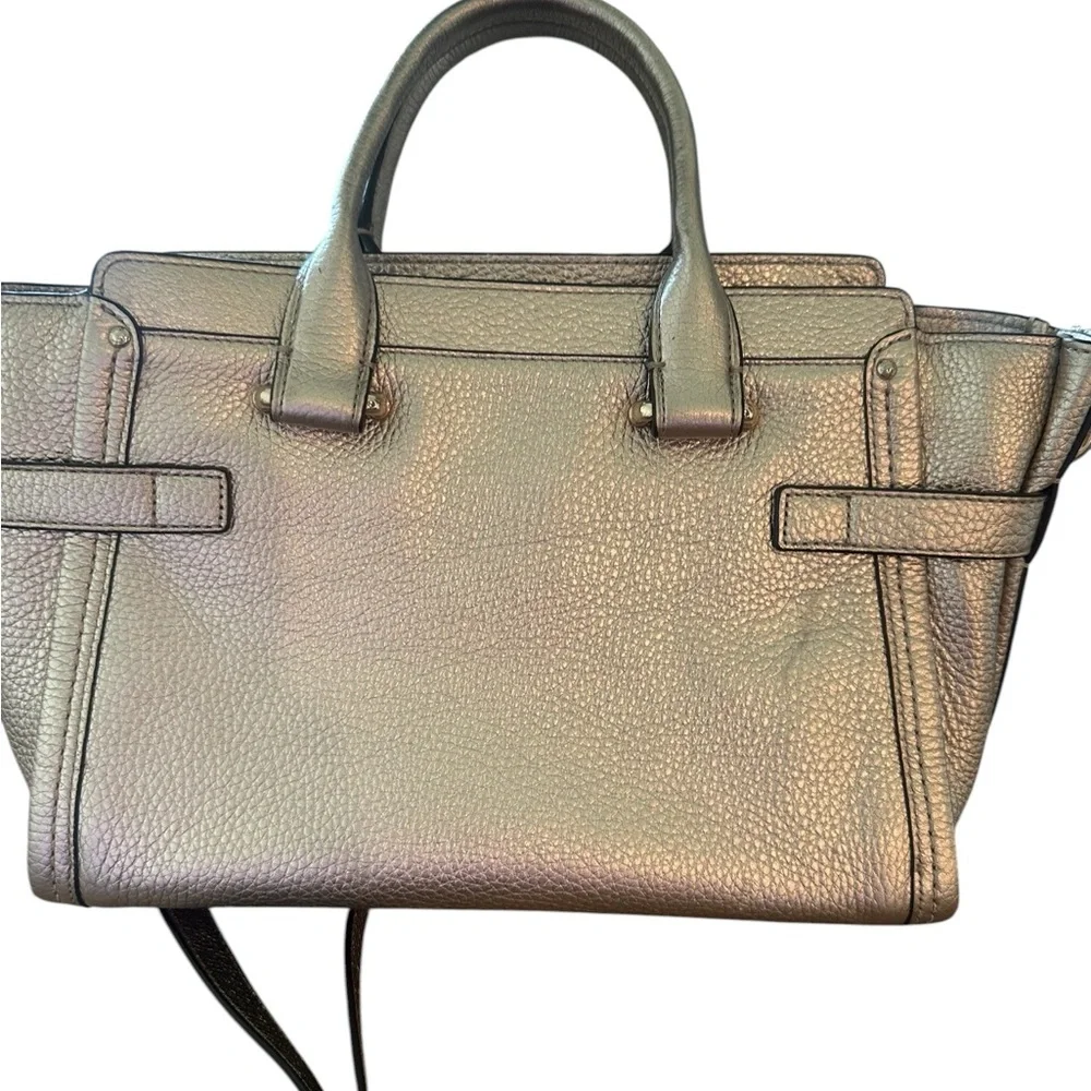 Coach Metallic Gold Swagger Leather Satchel with Gold Hardware - Picture 11 of 17